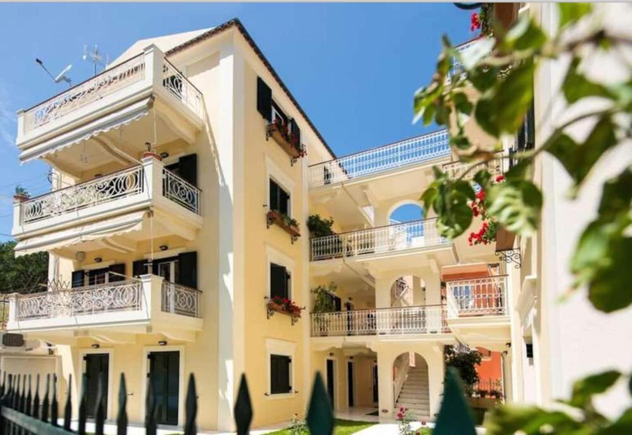 Filoxenia Kirki Apartments 贝尼蔡斯 外观 照片
