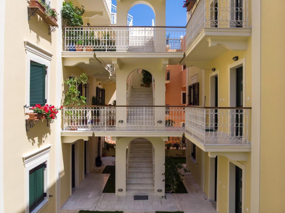 Filoxenia Kirki Apartments 贝尼蔡斯 外观 照片